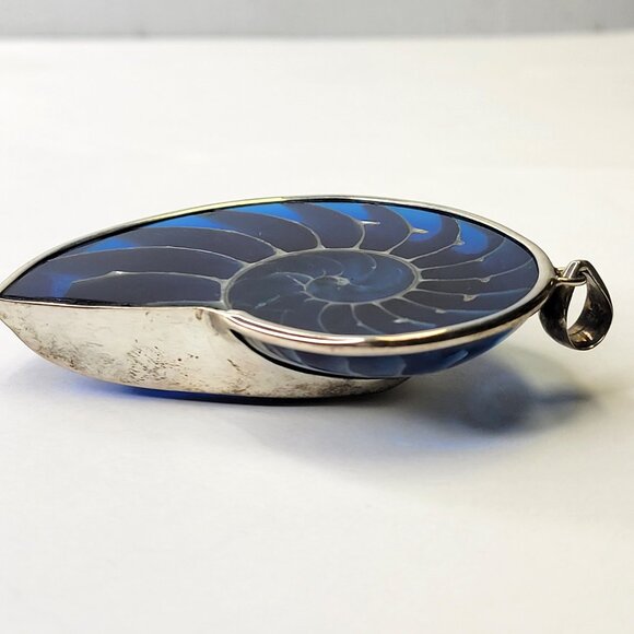 Mens Blue Nautilus Shell Pendant with 925 Sterling Silver - Picture 15 of 16